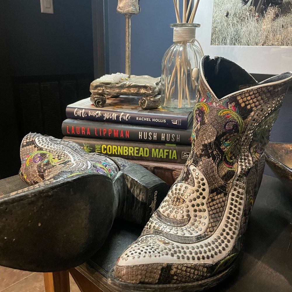 Old Gringo Size 10 Booties